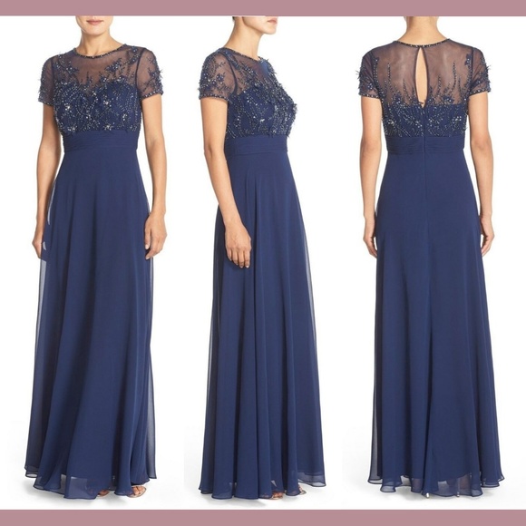 NWT JS Collections [ 0‎ or 2 ] Embellished Mesh & Chiffon Gown in Navy Blue - Picture 1 of 8